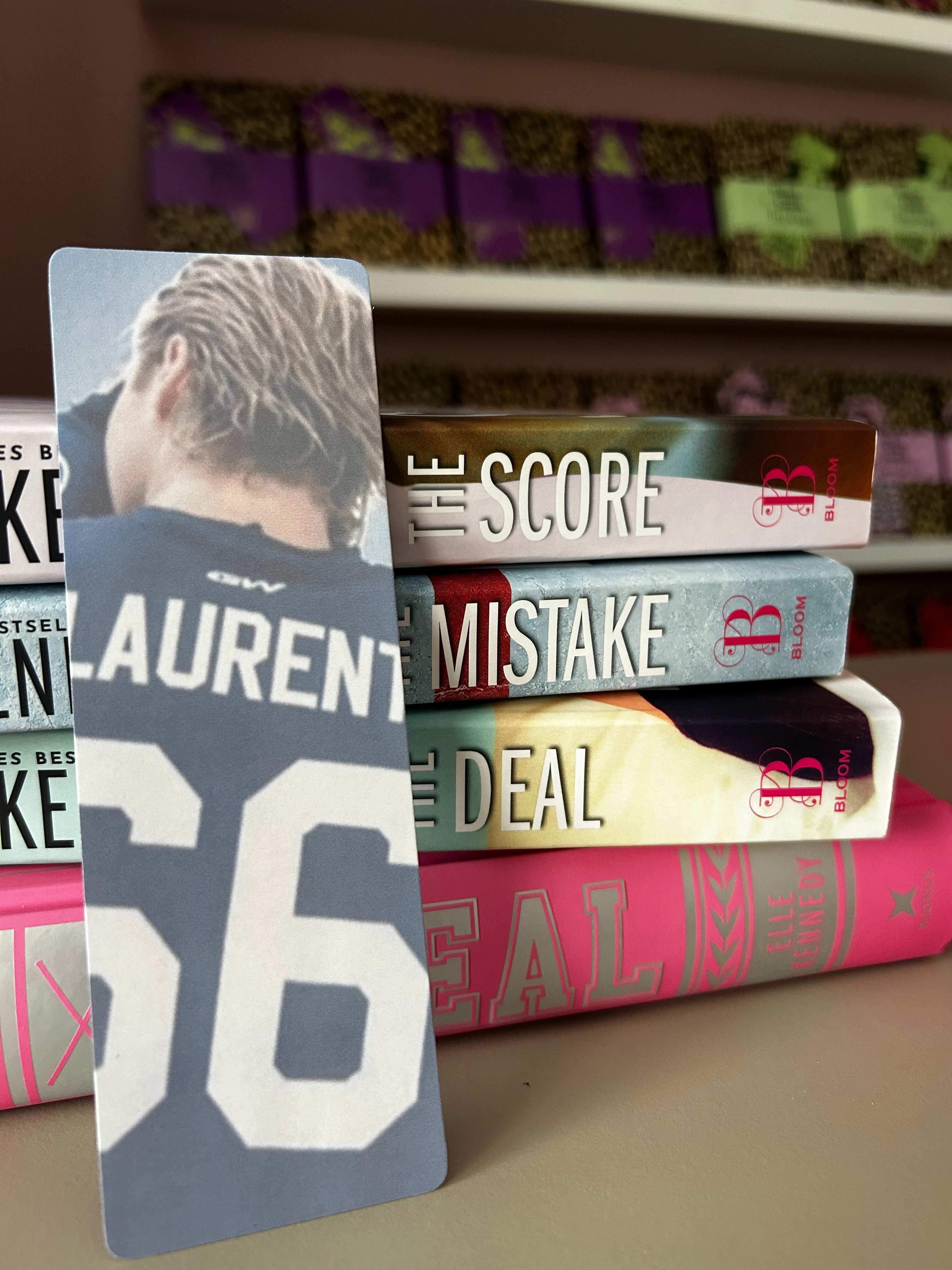 Dean Di Laurentis ✦ Off Campus ✦ Bookmark